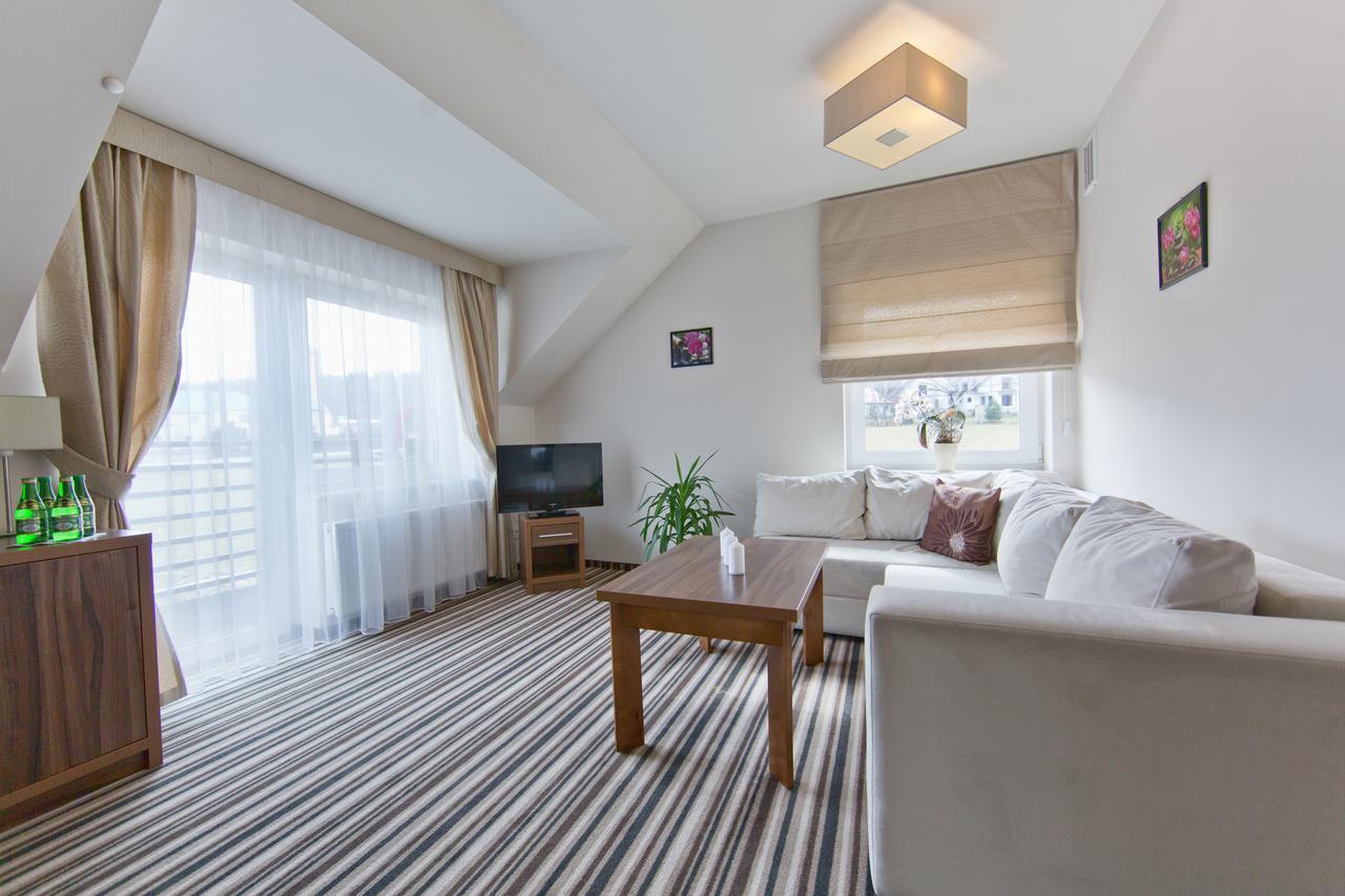 Pensjonat Lysica Wellness & Spa Swieta Katarzyna  Exteriör bild